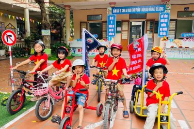 TRƯỜNG MẦM NON NINH KHÁNH HƯỞNG ỨNG THÁNG AN TOÀN GIAO THÔNG