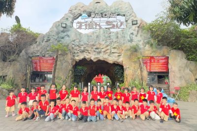 Trường Mầm non Ninh Khánh tổ chức chuyến tham quan ngoại khóa tại Công viên Khủng long cho các bé khối Nhà trẻ, 3 tuổi và 4 tuổi